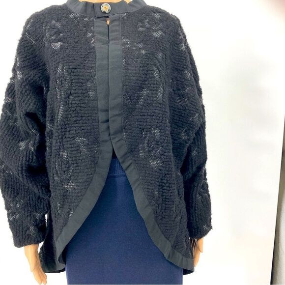 NWT Laura Tanzer Rose Butterfly Knit Jacket Size M Black Color - Picture 1 of 10